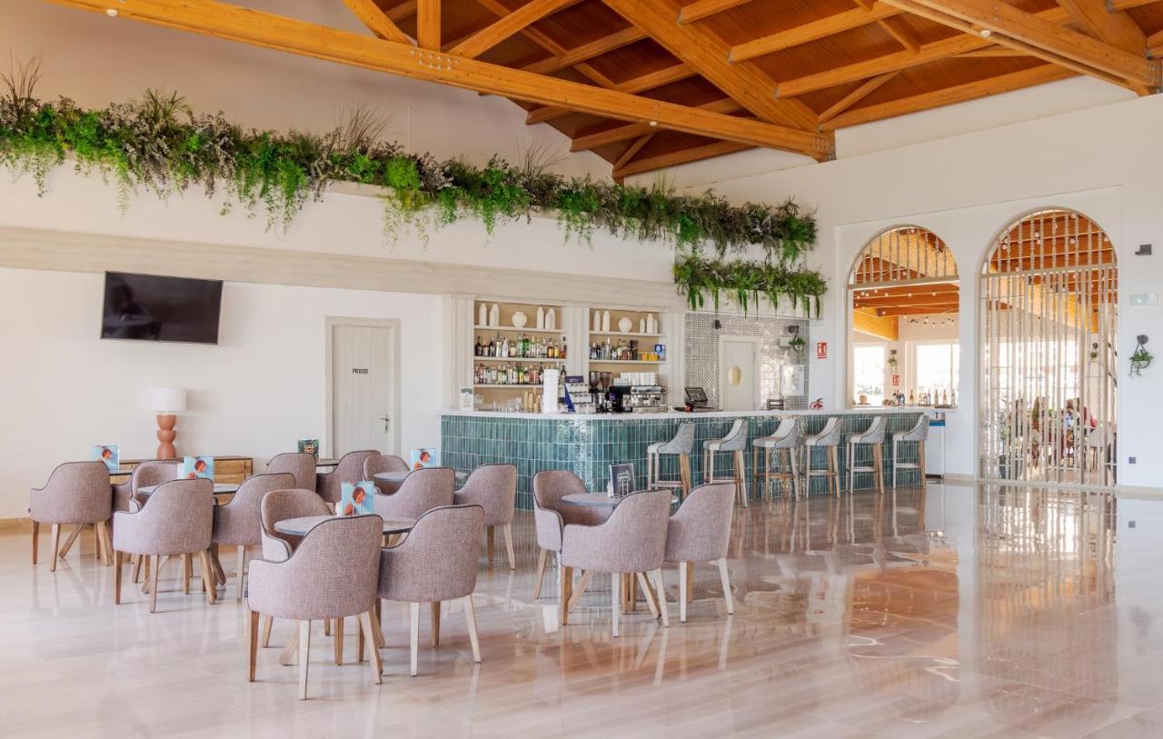 Ilunion Sancti Petri Apartahotel