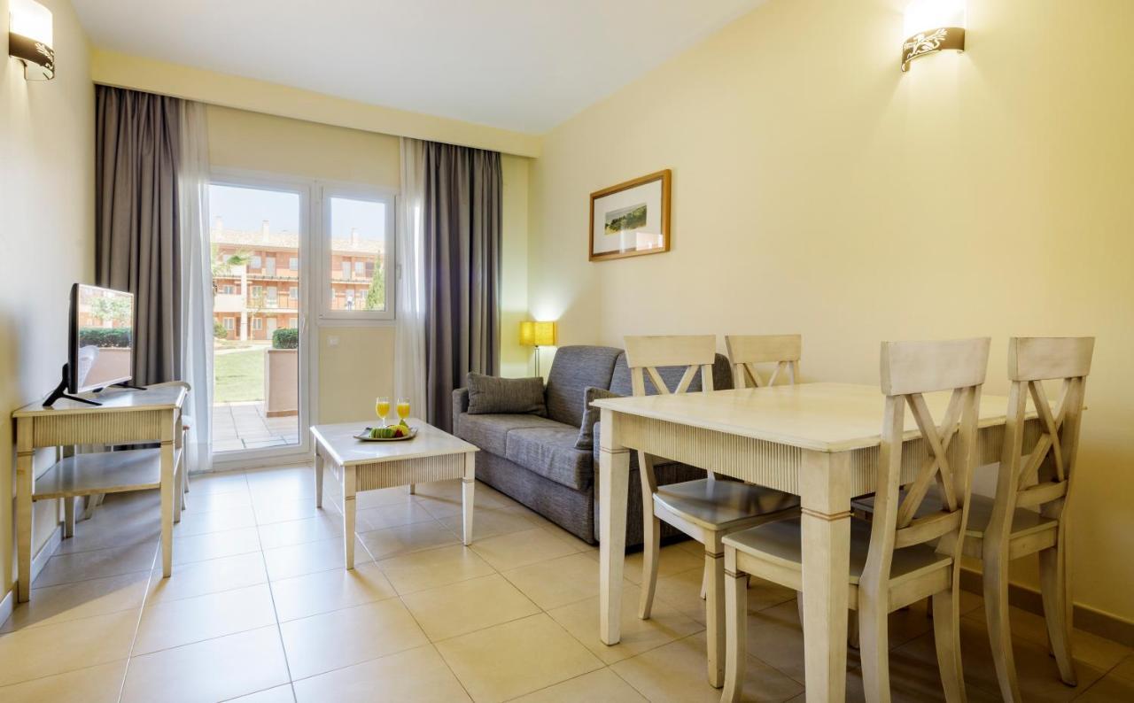 Apartahotel Ilunion Sancti Petri