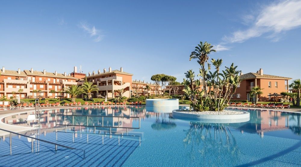 Apartahotel Ilunion Sancti Petri 4*