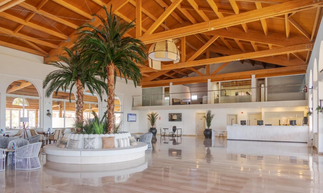 Aparthotel Ilunion Sancti Petri