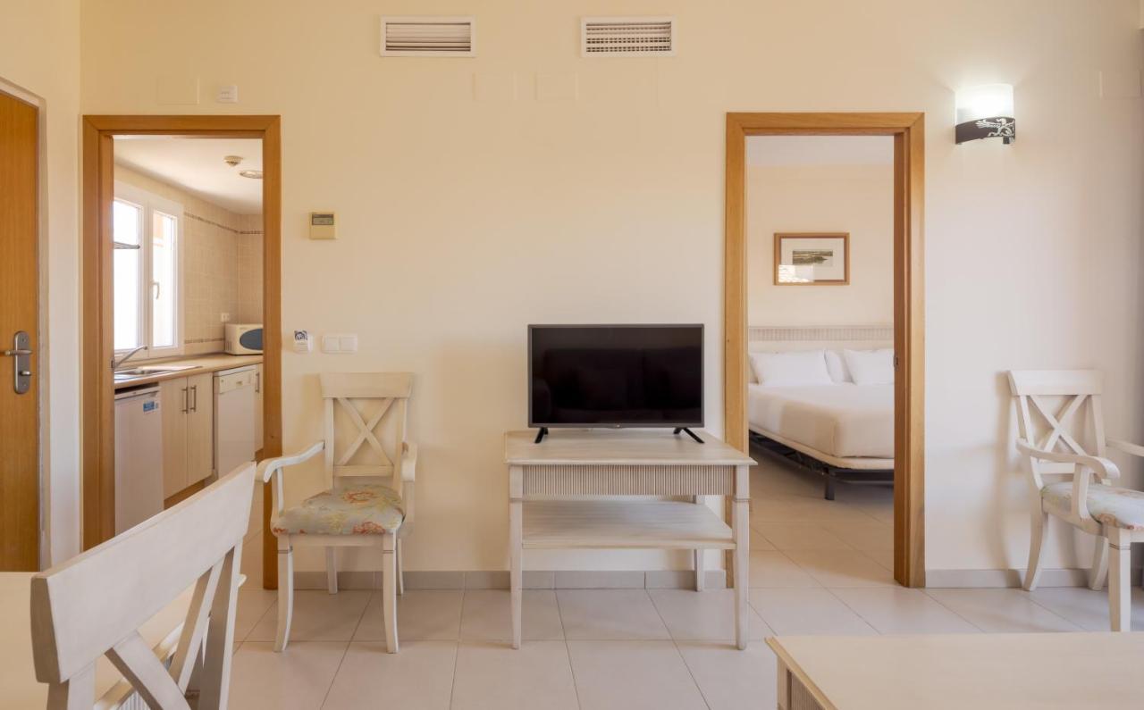 Ilunion Sancti Petri Aparthotel